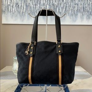 🎊SALE🎊💎✨Authentic Gucci black tote ✨💎